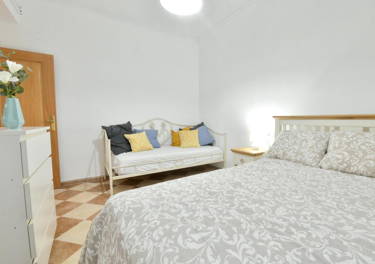 Ms4 Apartamentos Nervion Para 4 Personas Севилья Экстерьер фото